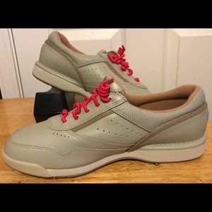Rocksports Pro Walkers Women’s Leather Size 10